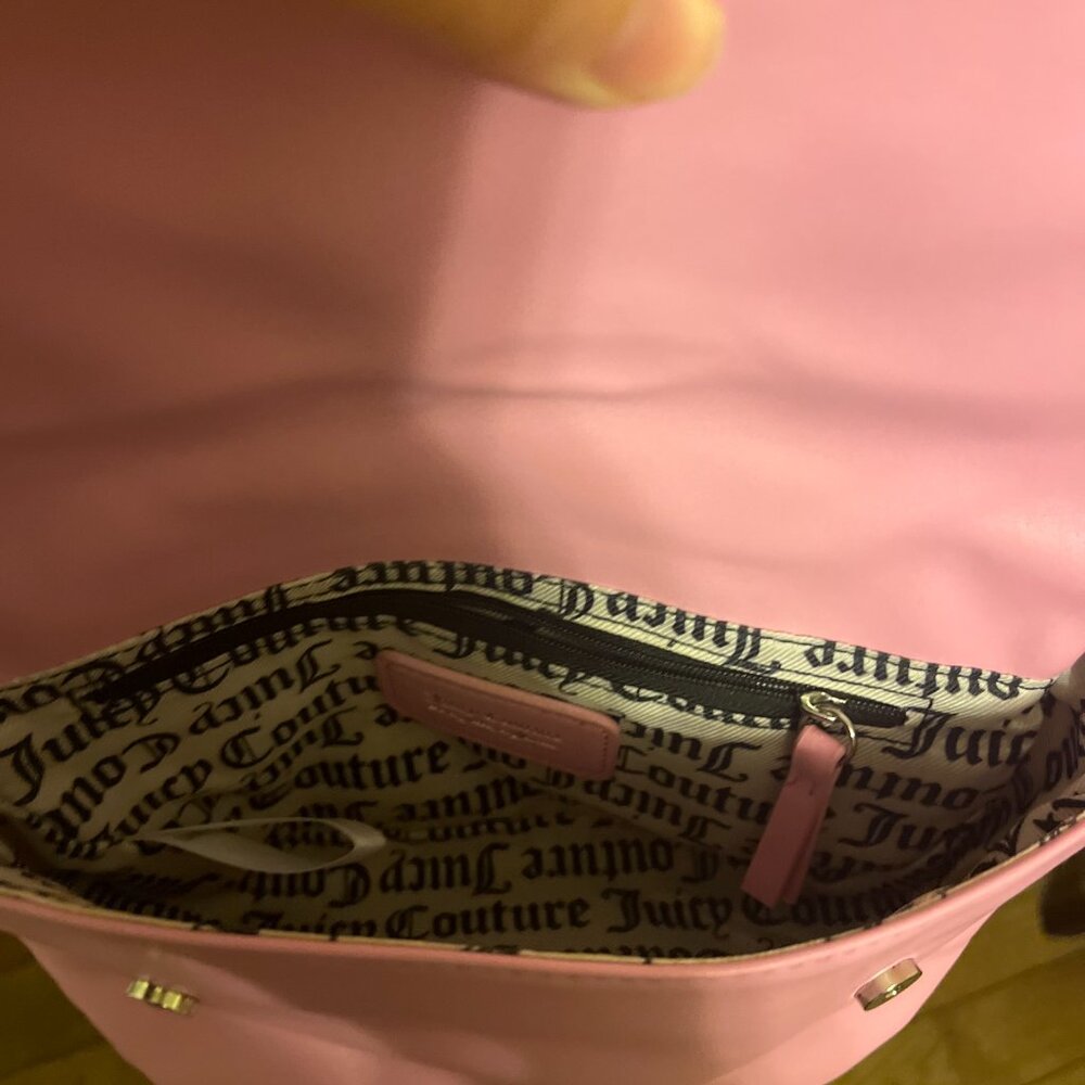 ๐ Juicy Couture Bubblegum Pink Handbag โ Cute & Gently Used! ๐ - Picture 2 of 4
